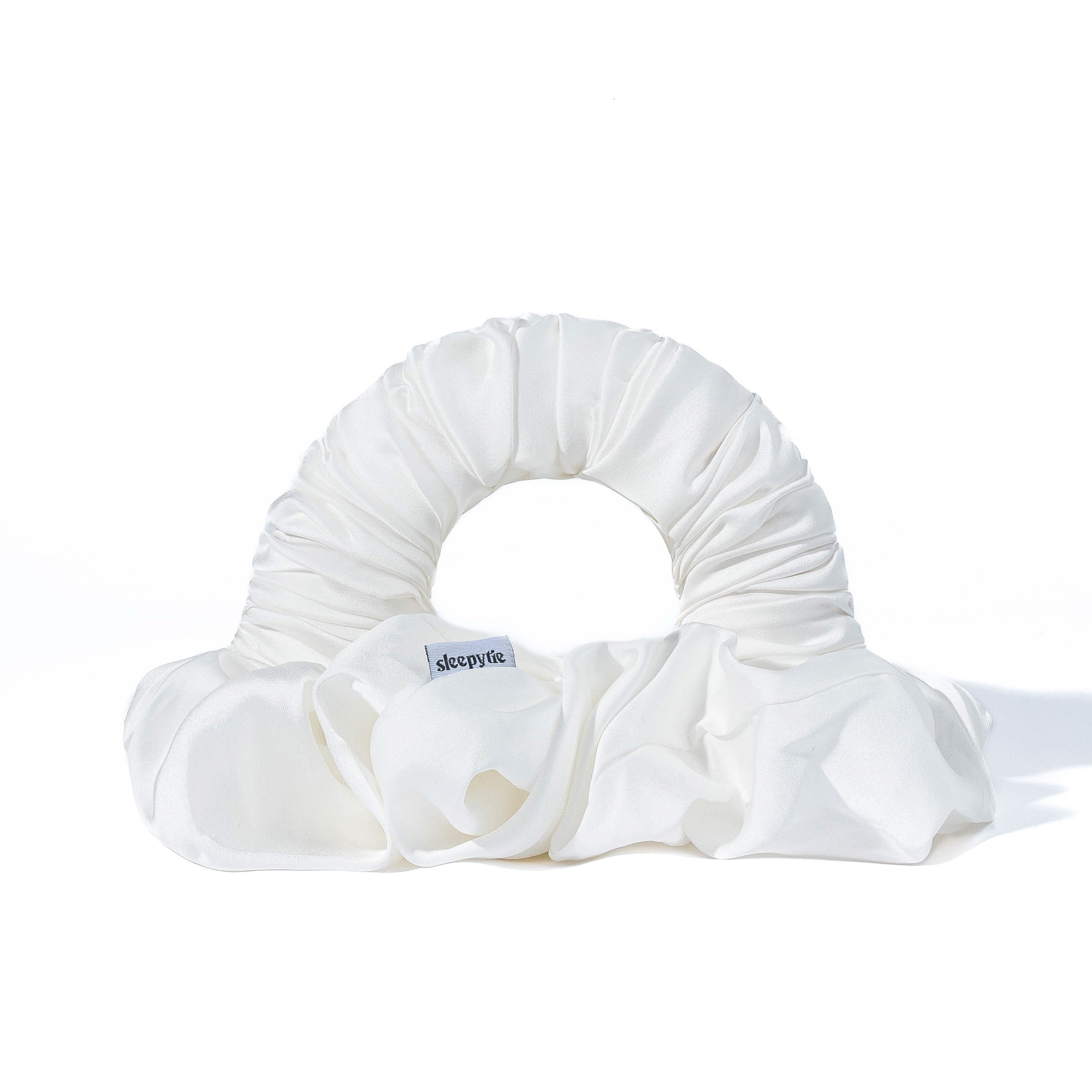 The Sleepy Tie® Medium Cloud