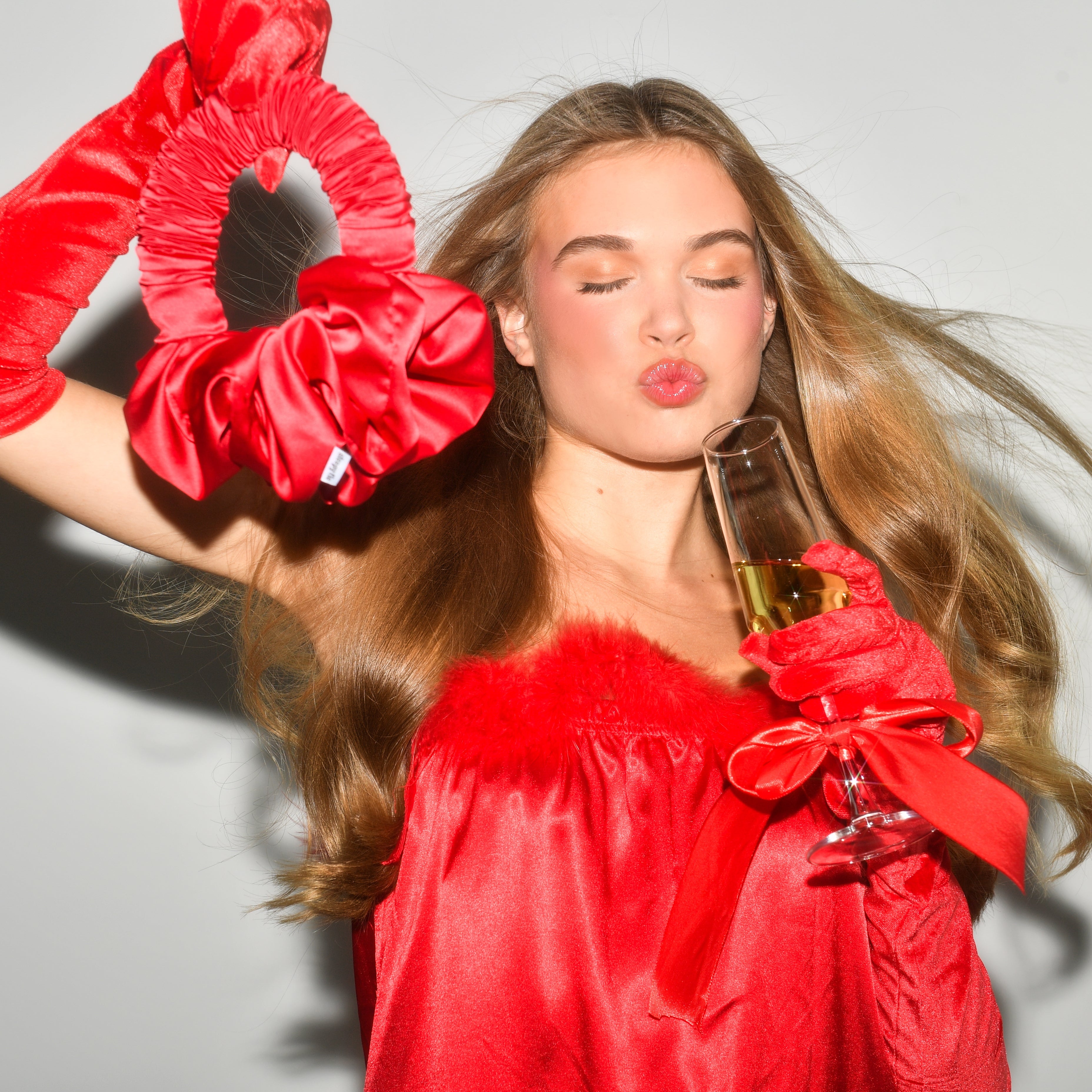 The Sleepy Tie® Cherry Pie